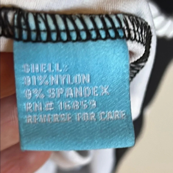 J. McLaughlin Black, White & Gold Nautical 3/4 Sleeve Top, size M - Picture 4 of 6